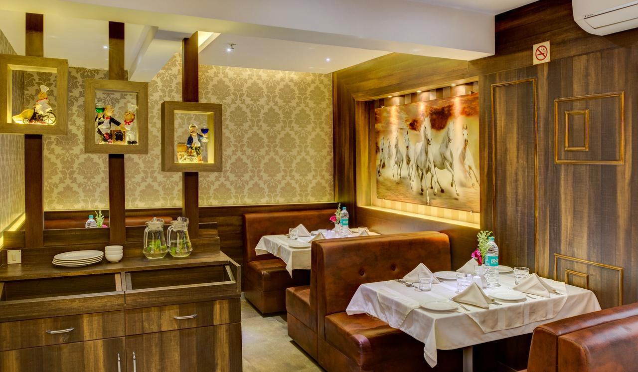 Hotel Spencer Thane Bagian luar foto